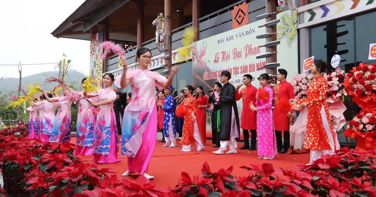 Lễ Đại Phan sân sau du lịch biển đảo Bái Tử Long