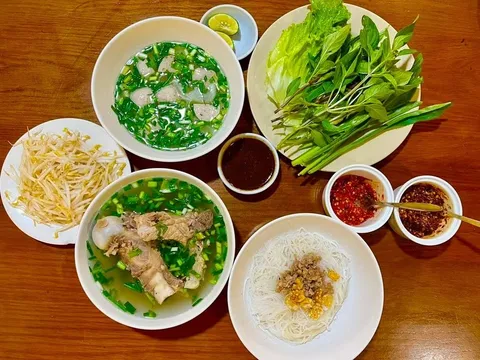 Ngắm nước mình qua lăng kính Bảo tàng Lịch sử Quân sự Việt Nam