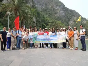 Thủ tướng Lê Minh Hưng nhấn mạnh mục tiêu đưa du lịch trở thành ngành kinh tế mũi nhọn