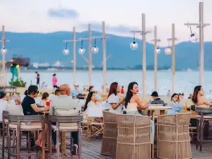 Ngắm Đảo Phú Quý đang vào mùa đẹp nhất qua những khung hình đầy nắng gió của du khách