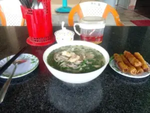“Stand banh mi” và làn sóng du khách quốc tế mê ẩm thực Việt