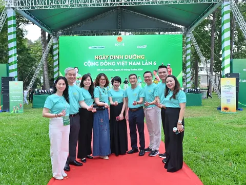 Vũ Thảo My trở thành nữ nghệ sĩ Việt Nam đầu tiên xuất hiện trên Billboard Philippines