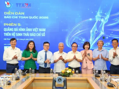 Đêm nhạc “Huyền thoại Mẹ” tôn vinh tình yêu, hòa bình và sức sống dân tộc tại Quảng Trị