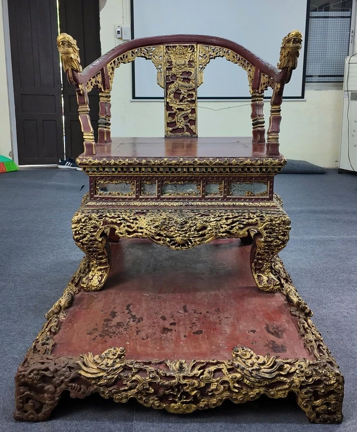ngai-vua-trieu-nguyen-3-17804816825111716663585-1780574625.webp