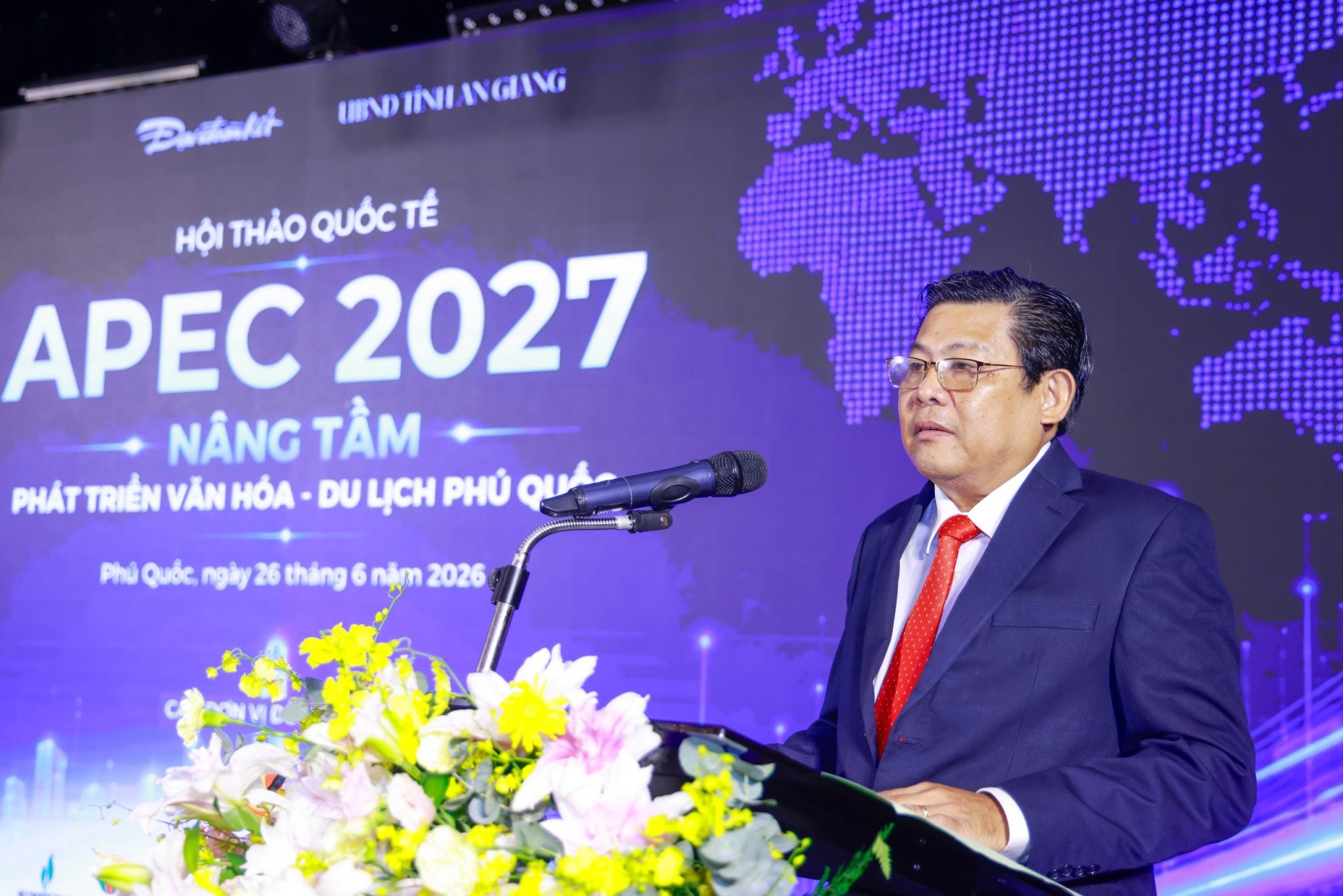 ong-ngo-cong-thuc-pho-chu-tich-ubnd-tinh-an-giang-phat-bieu-tai-hoi-thao-anh-quang-vinh-1782460551 ong-ngo-cong-thuc-pho-chu-tich-ubnd-tinh-an-giang-phat-bieu-tai-hoi-thao-anh-quang-vinh-1782460551.jpg