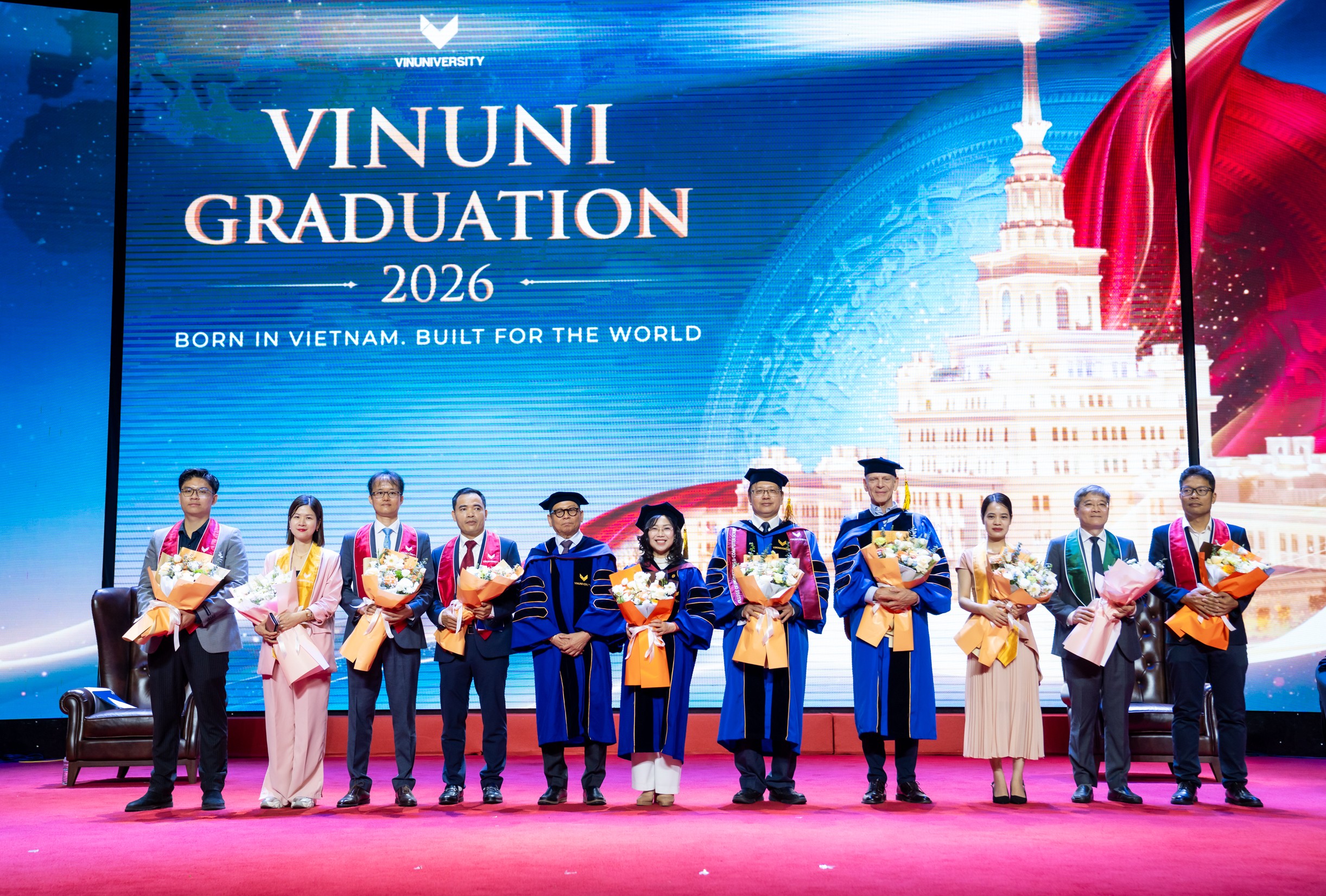 anh-5-lanh-dao-tu-he-sinh-thai-vingroup-cung-vinuni-xay-dung-to-hop-nghien-cuu-doi-moi-sang-tao-v-ric-1782553471 anh-5-lanh-dao-tu-he-sinh-thai-vingroup-cung-vinuni-xay-dung-to-hop-nghien-cuu-doi-moi-sang-tao-v-ric-1782553471.jpg