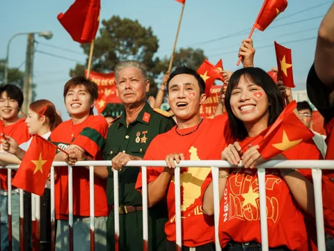 Toàn cảnh: Vì sao phim “Hoàng hậu cuối cùng” liên tục vướng tranh cãi trước ngày ra mắt?