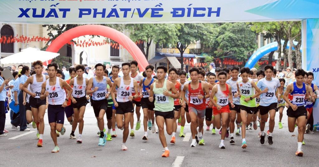 Giải chạy Báo Hànộimới lần thứ 51: Lan tỏa tinh thần “Vì hòa bình” giữa lòng Hà Nội