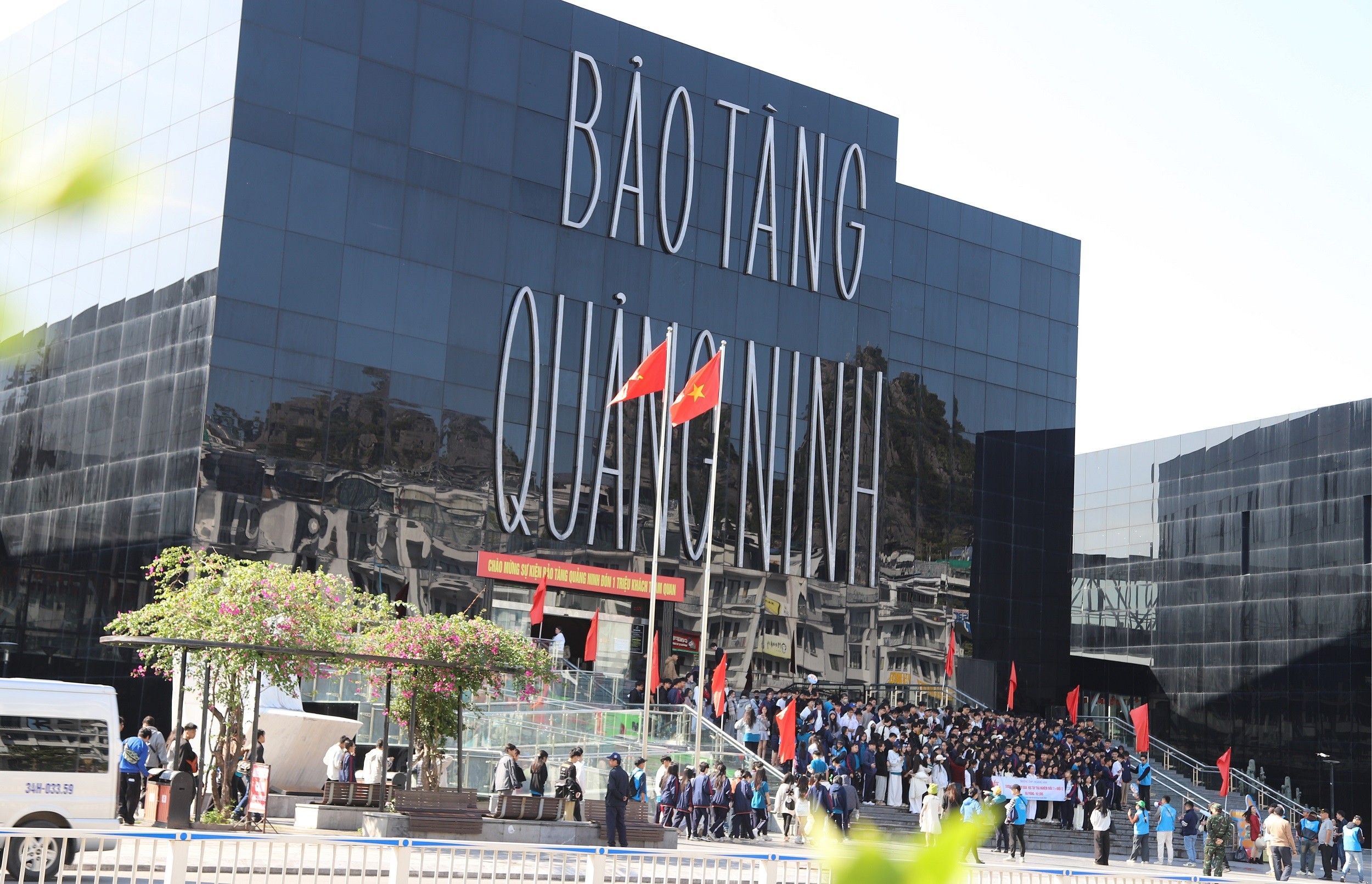 bao-tang-qn-1788349437 bao-tang-qn-1788349437.jpg