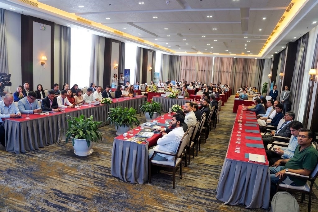 canh-rong-2-1790156136 canh-rong-2-1790156136.jpg
