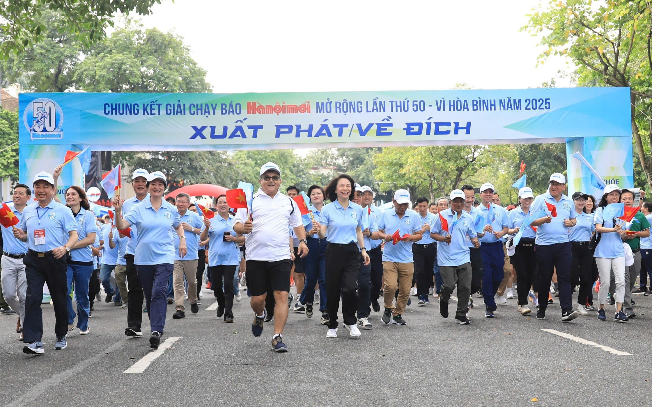 chung-ket-giai-chay-1790184188 chung-ket-giai-chay-1790184188.jpg