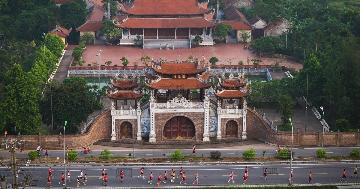 Đưa Marathon Quốc tế Hà Nội Techcombank trở thành một cách trải nghiệm thành phố
