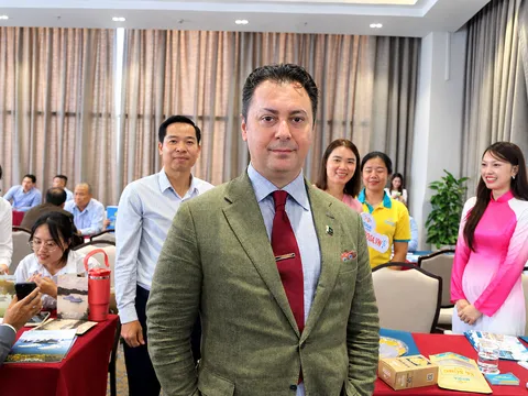 Bộ Công an và Công an TP.HCM ghi nhận đóng góp của Hiệp hội Du lịch TP.HCM trong phong trào toàn dân bảo vệ an ninh Tổ quốc