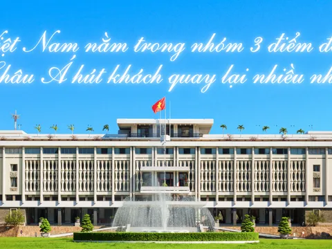 Tàu du lịch Quảng Nam “xông đất” Hạ Long bằng những vị khách quốc tế