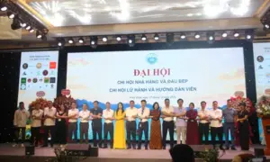 Các khách sạn 5 sao ở TP.HCM đang làm mới buffet bằng cách nào?