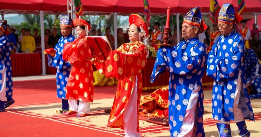 Đền Vua Lê đánh thức mạch nguồn di sản trên đất Hoành Bồ
